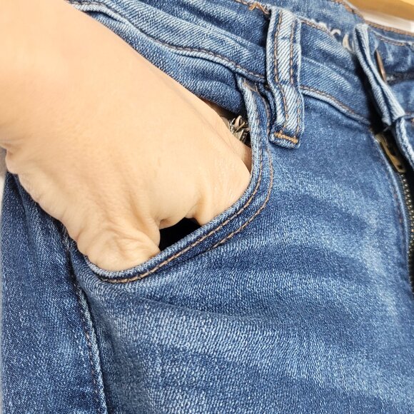 American Eagle Women's Blue High Rise Front Zipper Casual Denim Skinny Jean - Picture 6 of 12